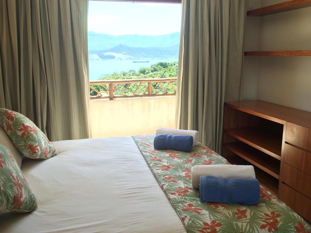  Bangalô em Ilhabela/Yacamim