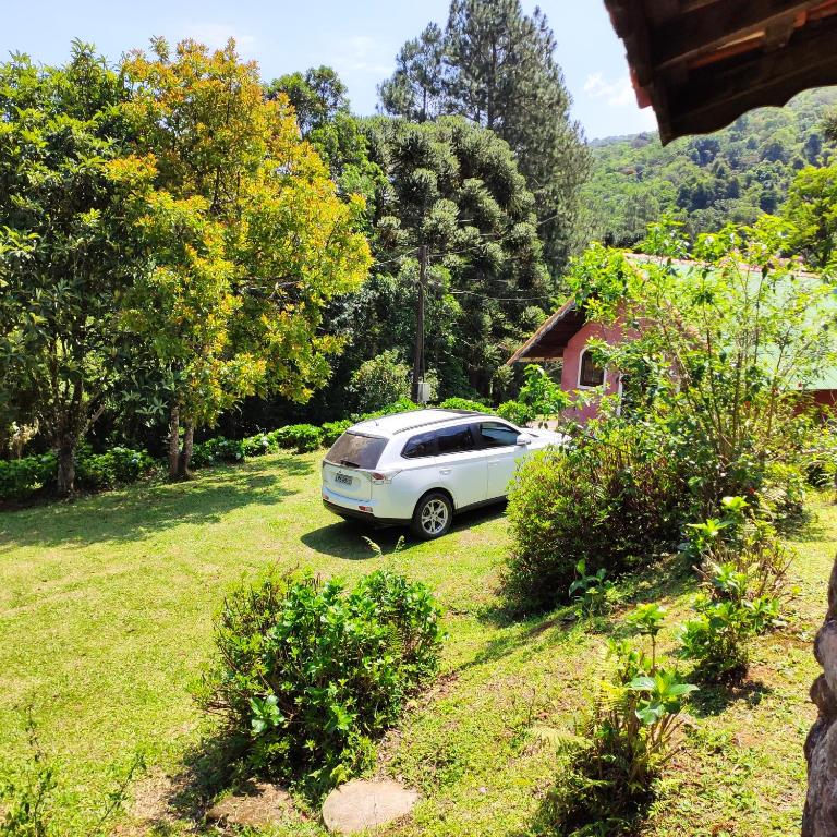 Sitio na Serra da Mantiqueira Águas do Canjarana