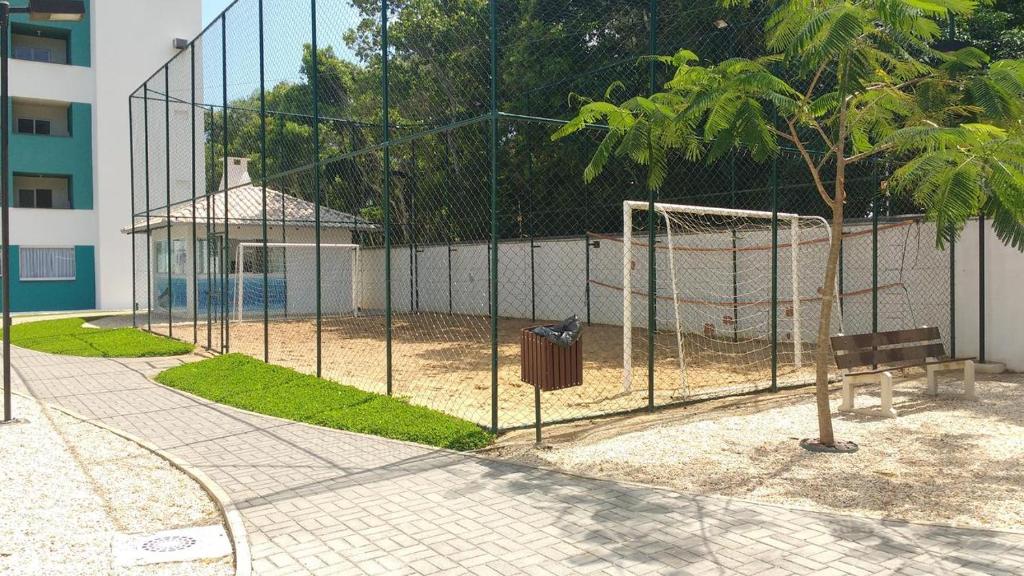  Apartamento pé na areia Piçarras