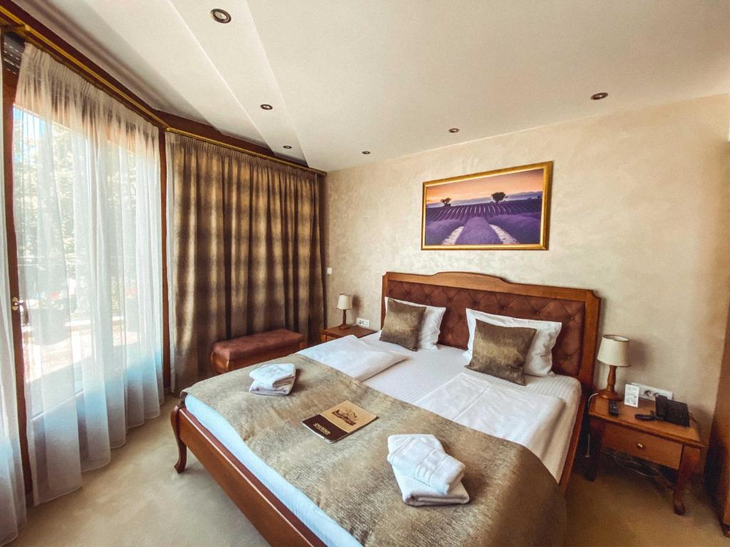 Provence rooms - 带水疗浴缸的套房