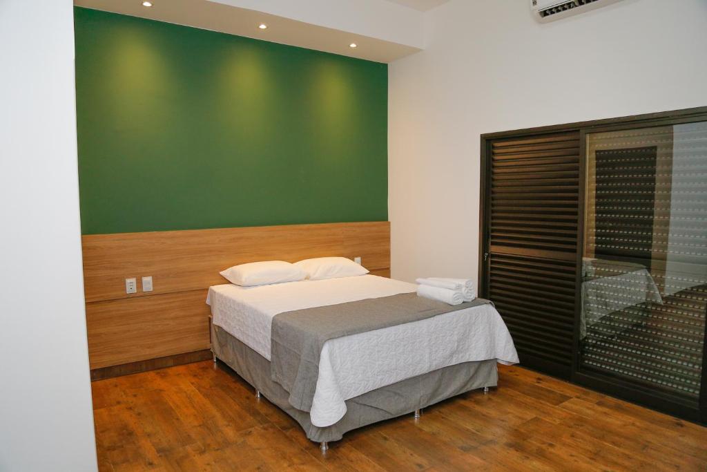  ONE HOTEL