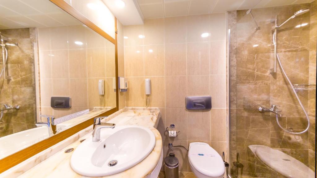Koupelna v ubytování Grand Yazıcı Club Marmaris Palace