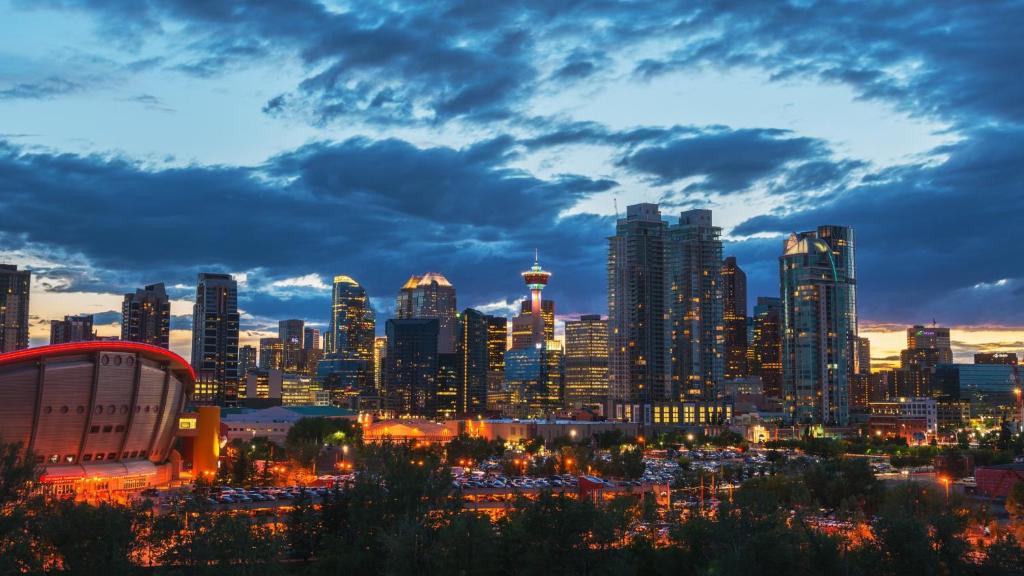 Nespecifikovaný výhled na destinaci Calgary nebo výhled na město při pohledu z hotelu