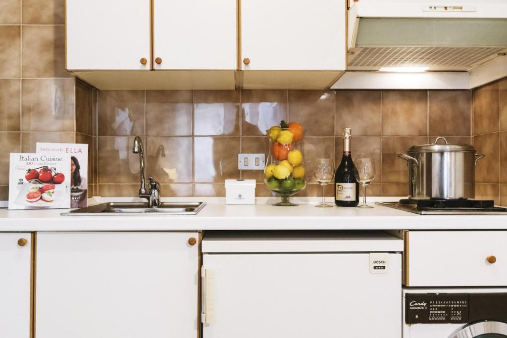 Kuchyňa alebo kuchynka v ubytovaní Contempora Apartments - Elvezia 8 - E24