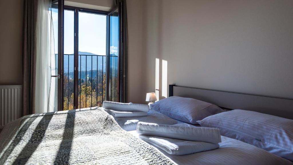 Resort Sudety, Sun & Snow - Appartement Met Uitzicht Op De Bergen