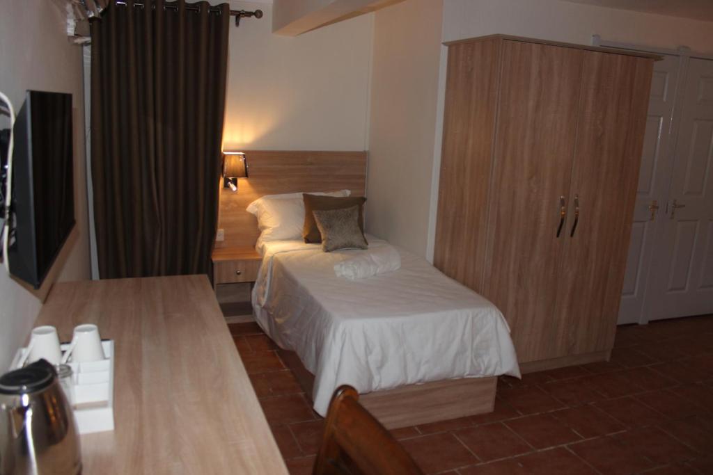 Sikamifer Tourist Resort - Deluxe Double O Twin Room Con Balcón