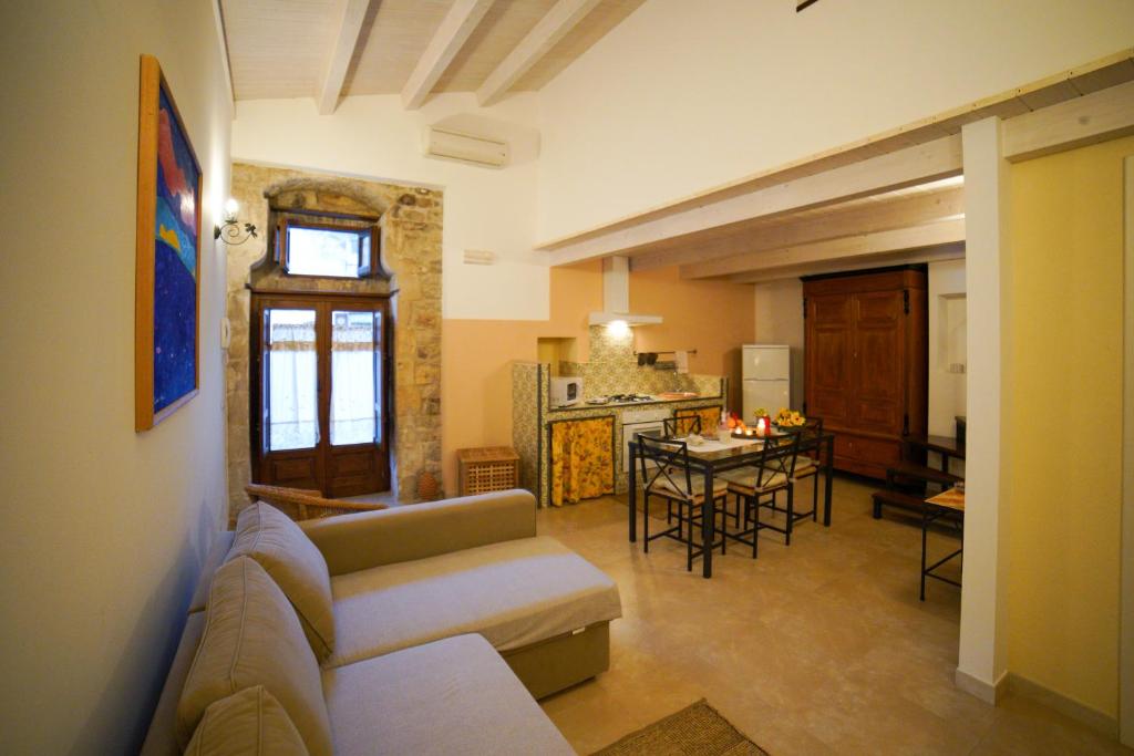 Historic Modica - Huis Met 1 Slaapkamer