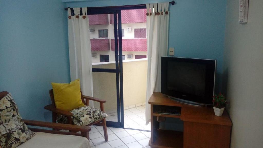  Apto para temporada na praia grande - Ubatuba