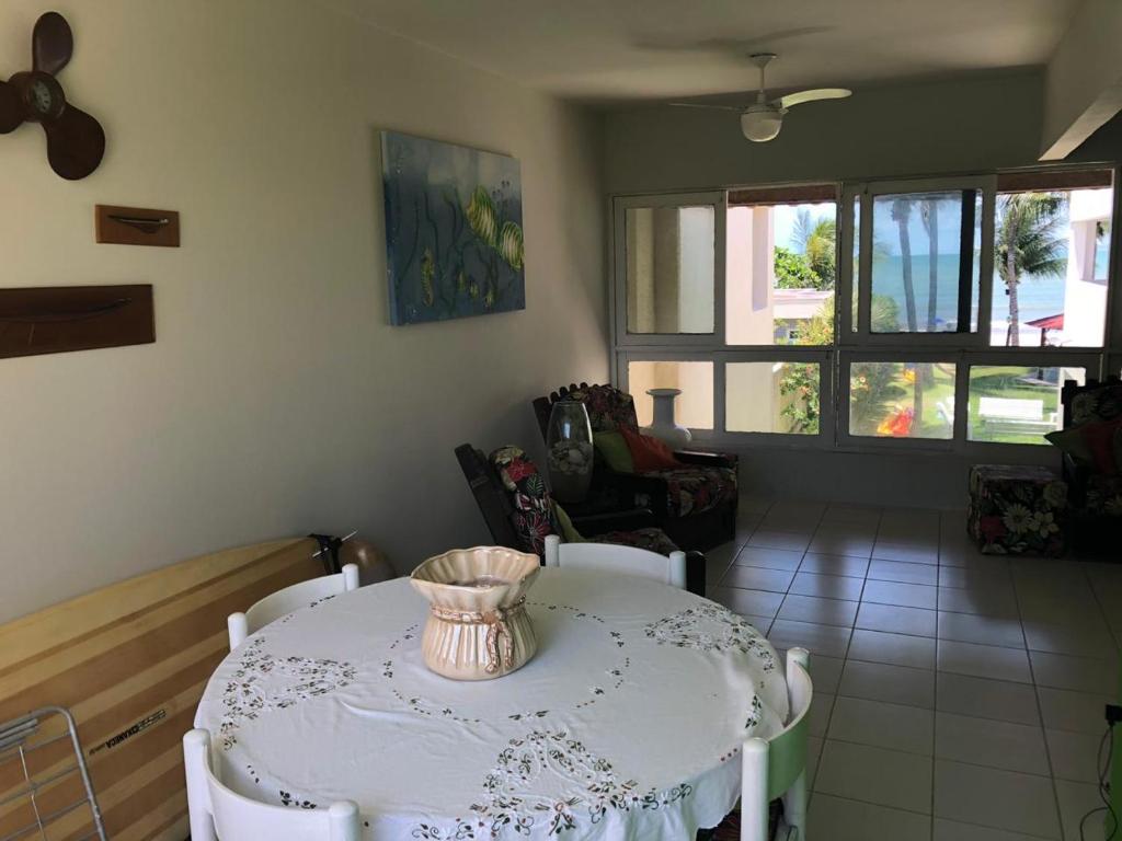  CASA BEIRA MAR DE SERRAMBI EM CONDOMÍNIO FECHADO
