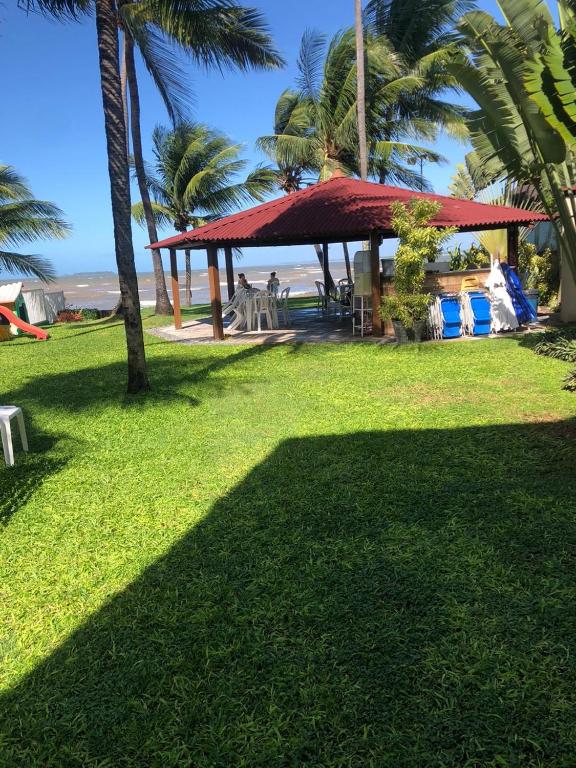 CASA BEIRA MAR DE SERRAMBI EM CONDOMÍNIO FECHADO