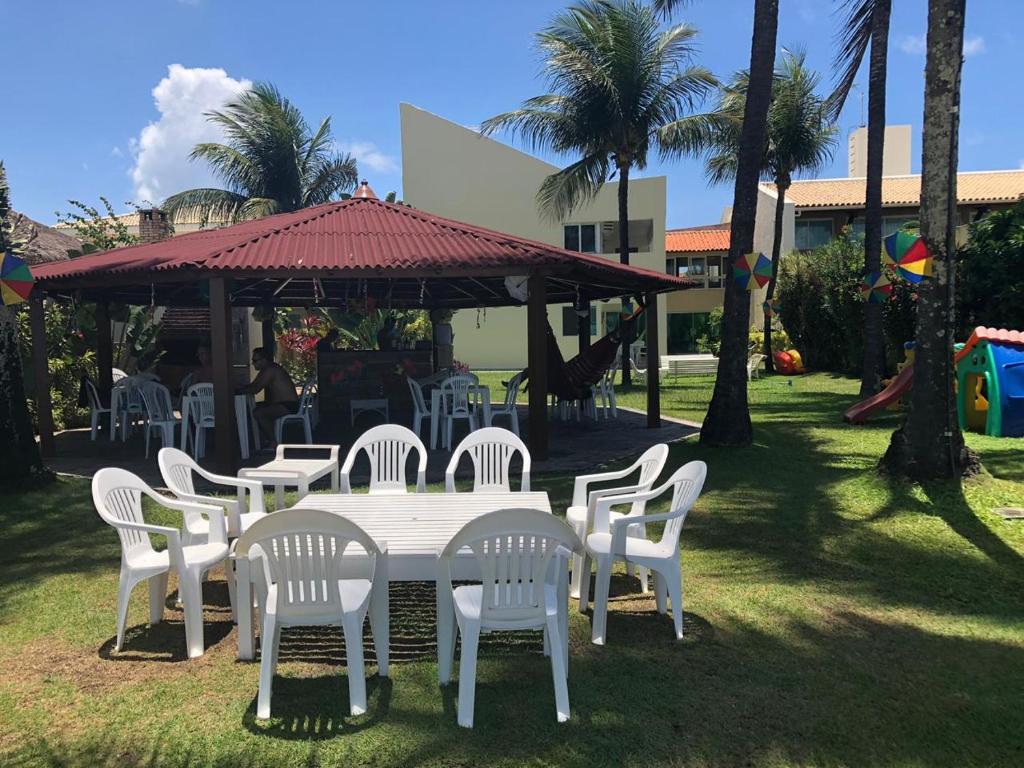  CASA BEIRA MAR DE SERRAMBI EM CONDOMÍNIO FECHADO