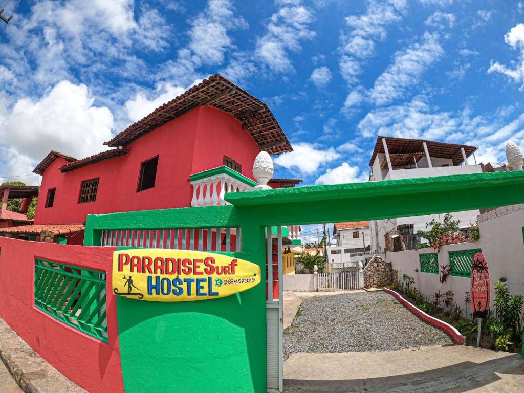  Hostel Paradise Surf