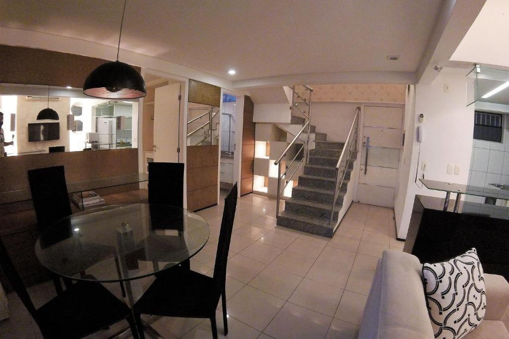  Cobertura a 200 metros da feirinha da beira mar