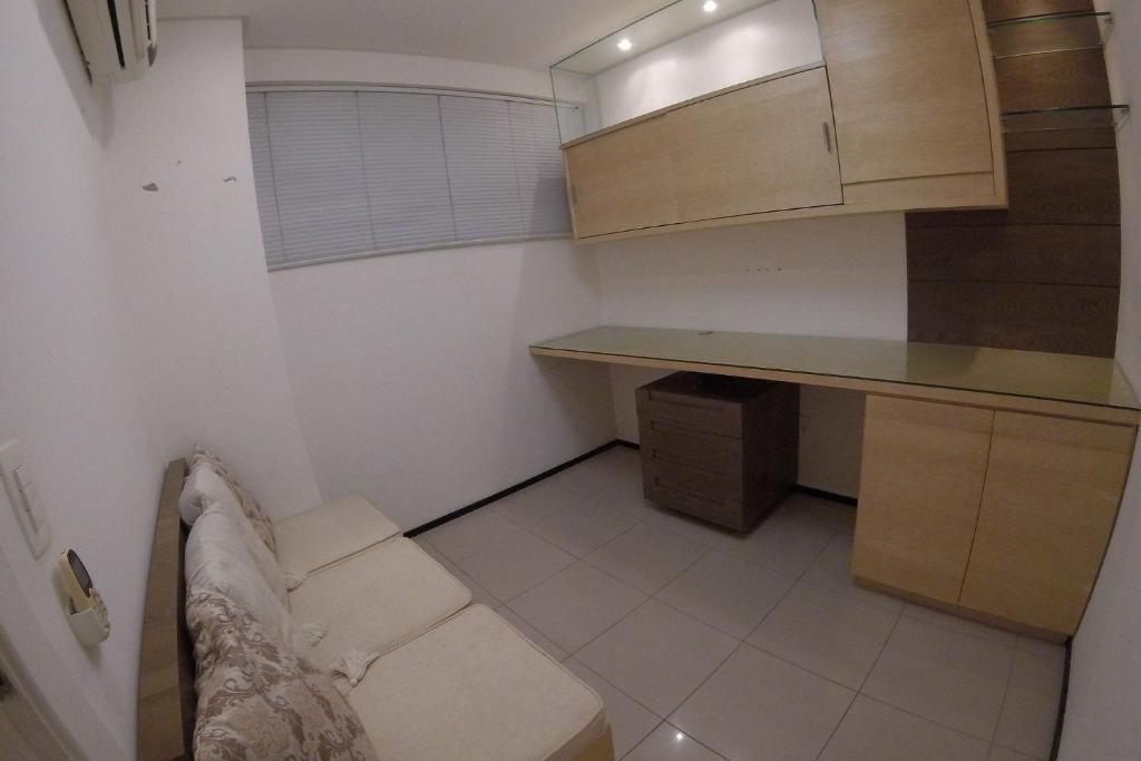  Cobertura a 200 metros da feirinha da beira mar