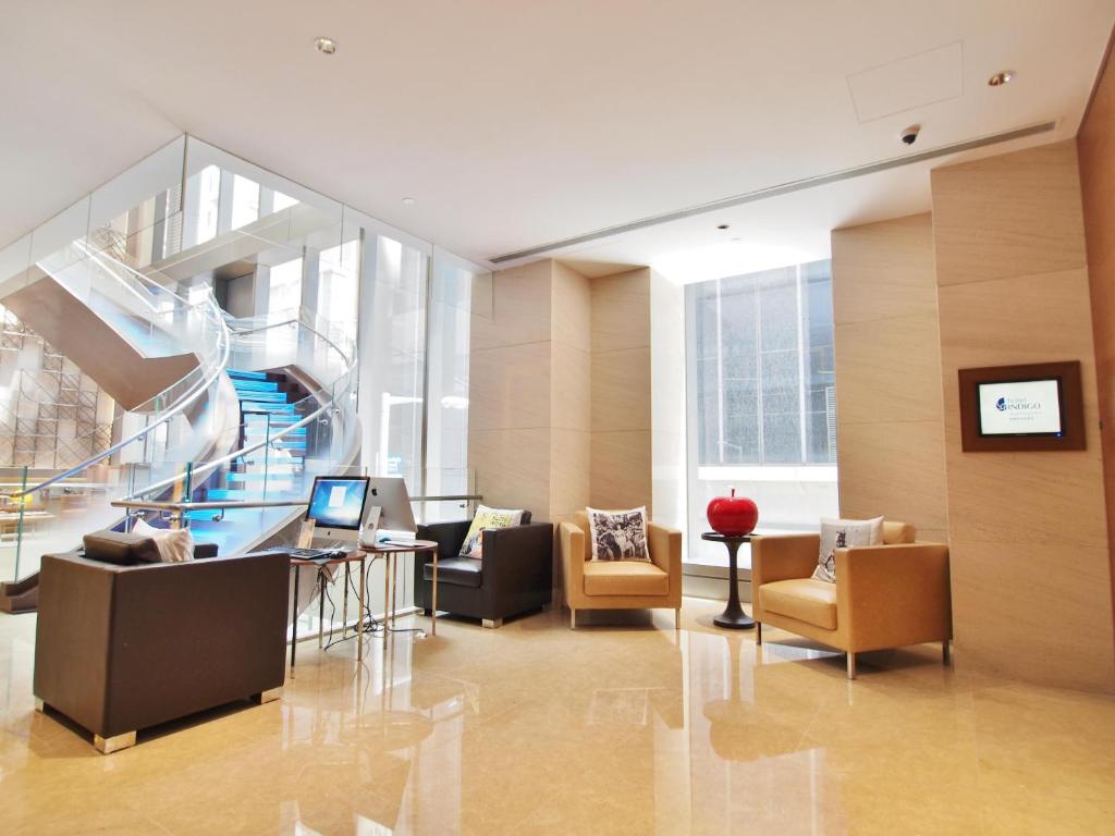 O zonă de relaxare la Hotel Indigo Hong Kong Island by IHG