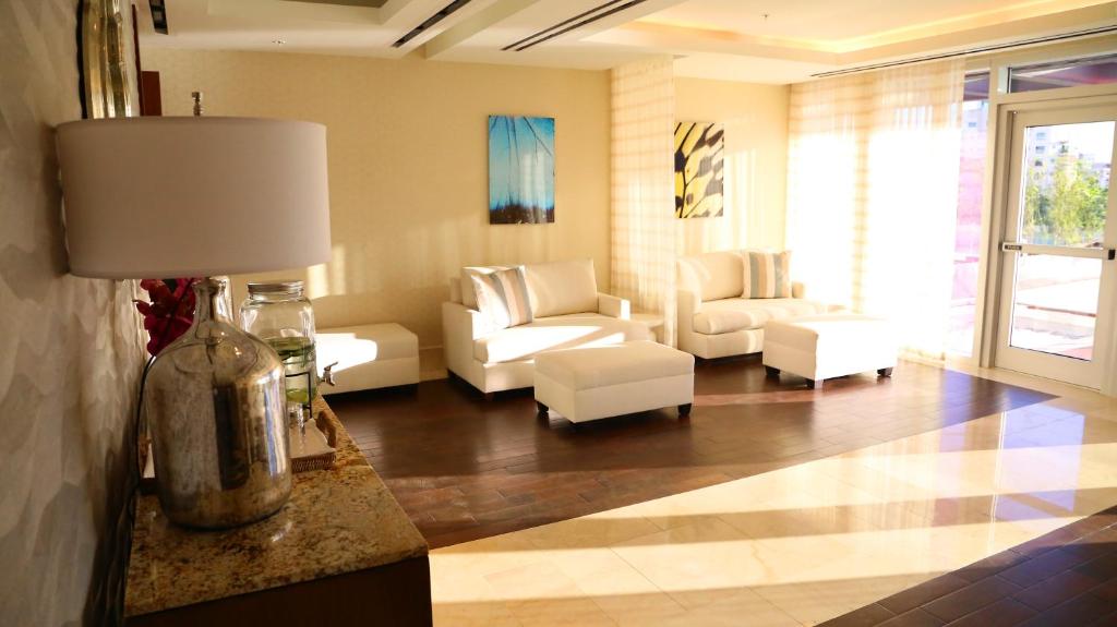Posezení v ubytování InterContinental Real Santo Domingo by IHG