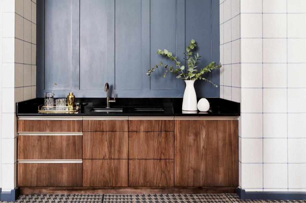 Kimpton Hotel Monaco Denver by IHG - Luxury King Suite