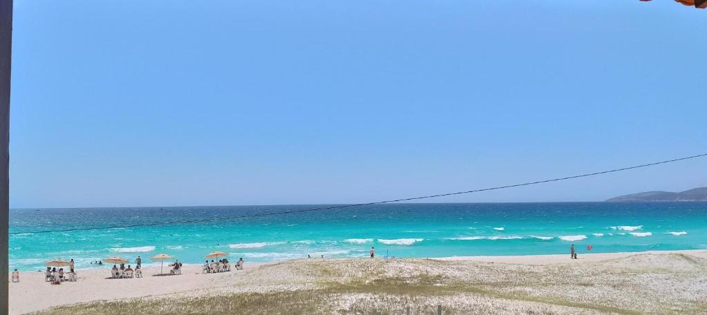  Ano Novo! Aproveite amplo espaço em Casa de Praia para Grupos e Familias