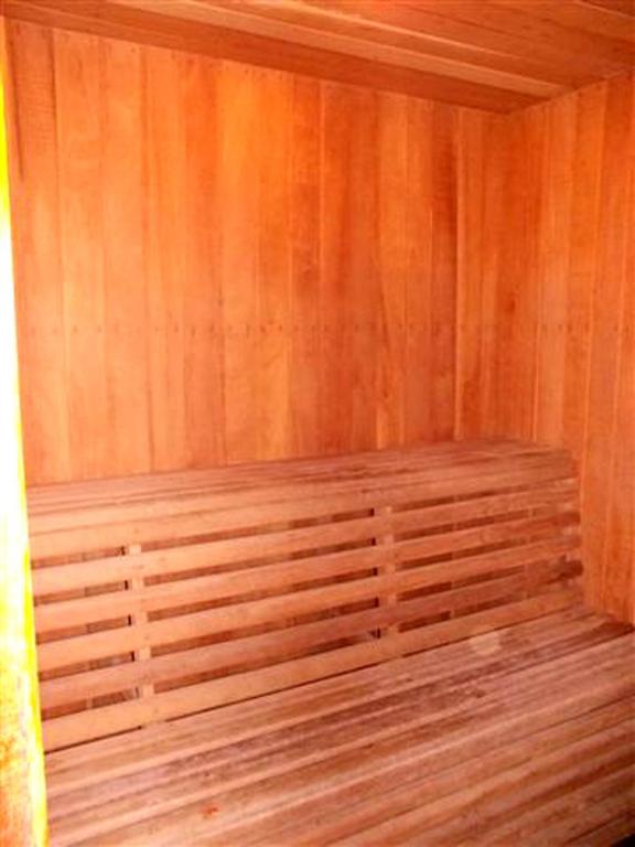  CASA AC FUTEBOL PISCINA SAUNA CHURR E PIZZA LENHA