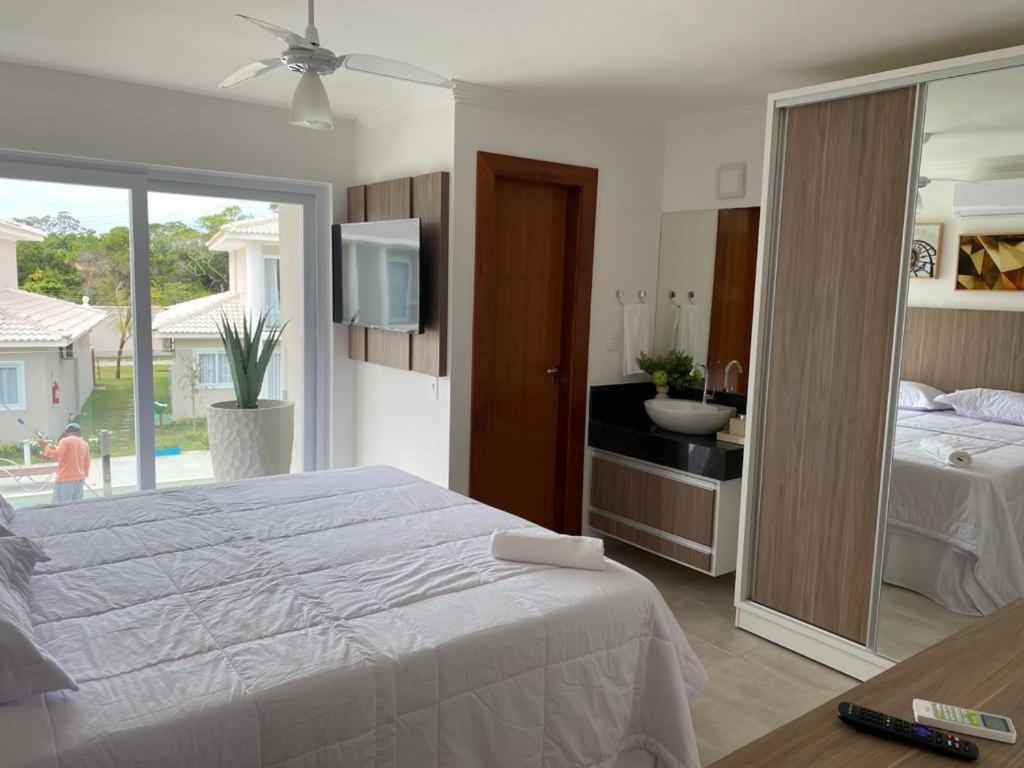  CASA EM CONDOMÍNIO FECHADO