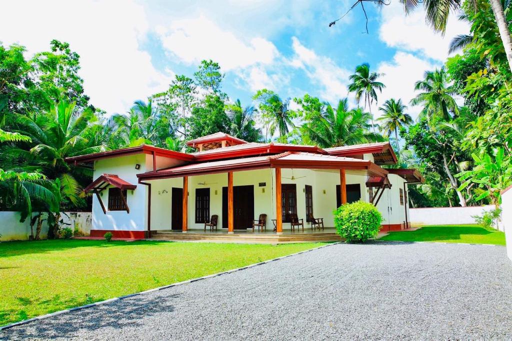 Heritance ahungalla 5 шри ланка. Шри-ланка вилла хиллкрест. Фридом вилла шри ланка. Вилла на шри ланке. Ruwan villa шри ланка.