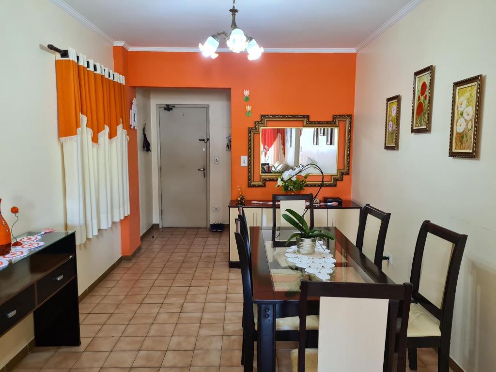  Apto VISTA MAR Guilhermina Praia Grande