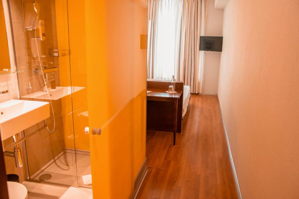 Goldener Schlüssel - Resim 3