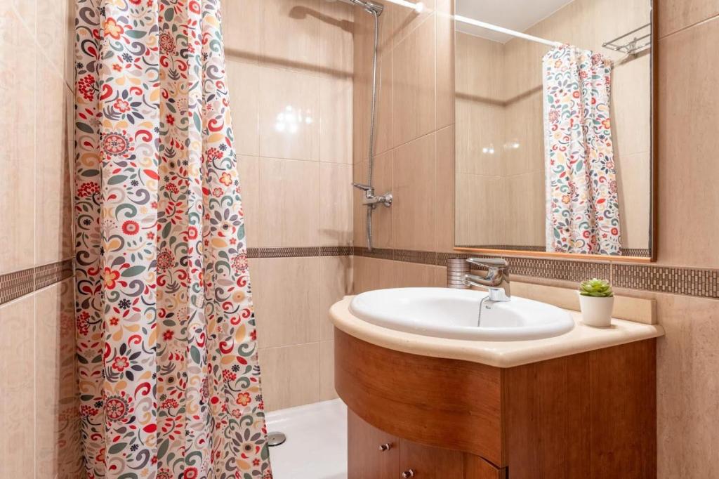 Apartamentsaloriaburg, Farrera – Precios 2022 actualizados
