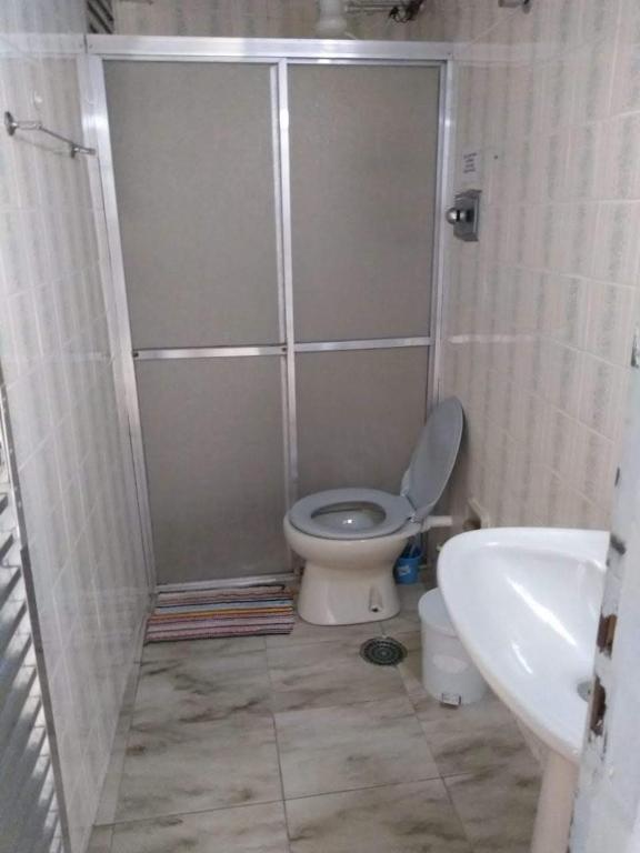  Quarto em Apartamento Familiar