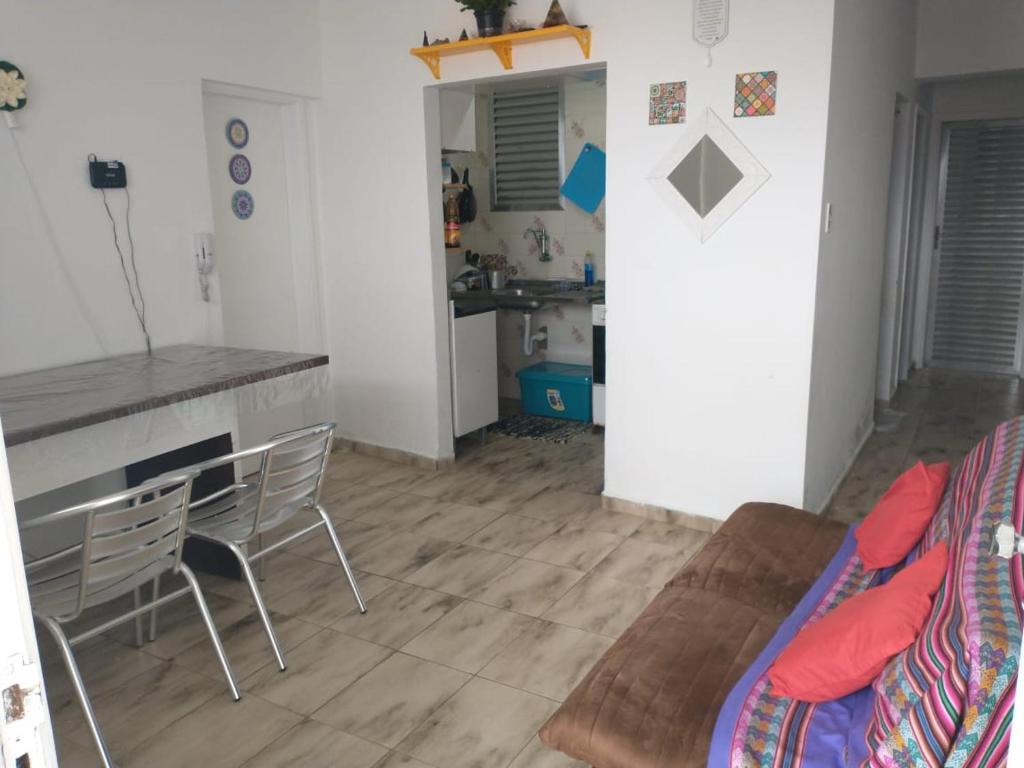  Quarto em Apartamento Familiar