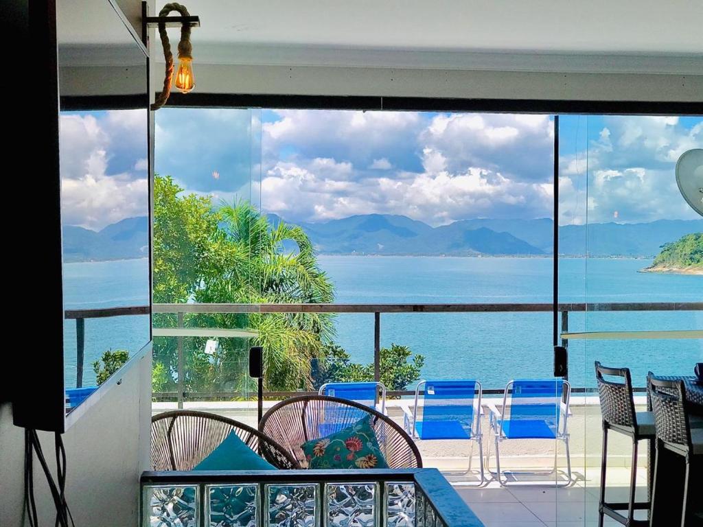  Lindo Duplex Pé Na Areia com Praia Privativa