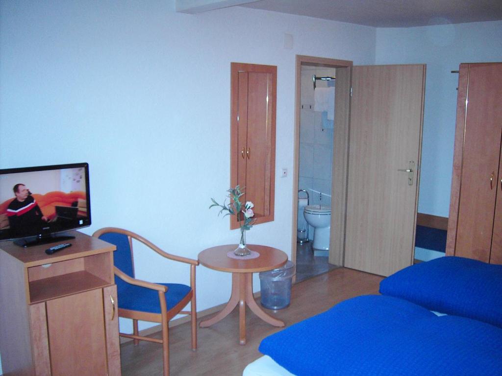 Hessisches Haus - Chambre Double Ou Lits Jumeaux Avec Salle De Bains