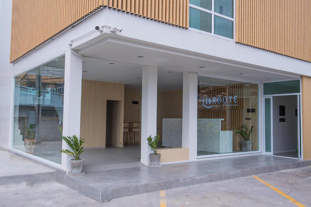 La Route Residence Pattaya - Resim 25