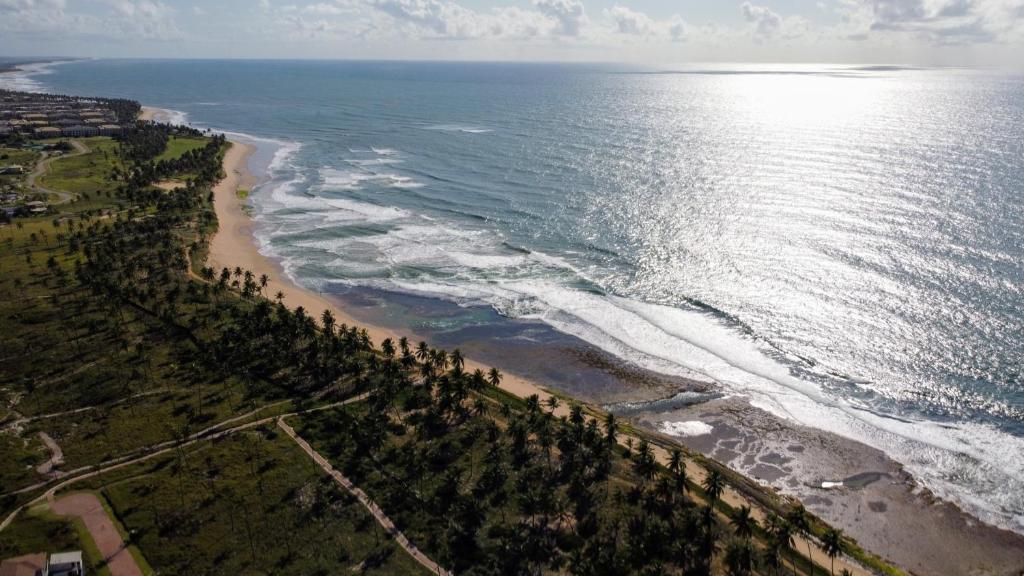  Pé na areia na melhor praia da Praia do Forte.