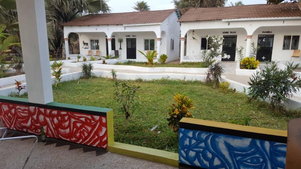 Sateh Ecolodges - Housity