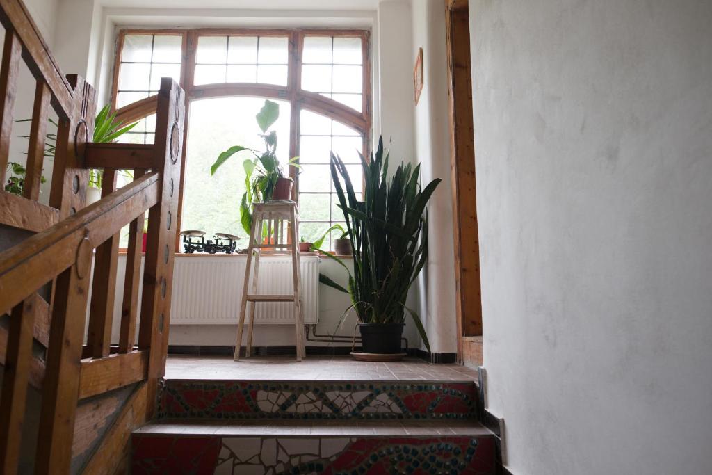 Fotografie z fotogalerie ubytování art-house 3 attic apartment with terrace v destinaci Děčín