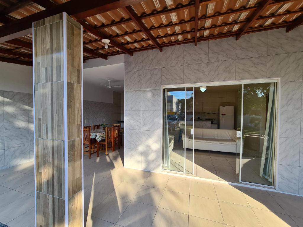  Bela Casa em Praia Mariscal