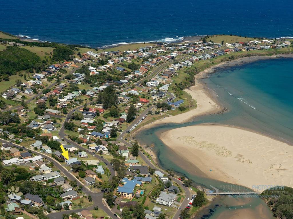 een luchtzicht op een resort naast het strand bij Vue De La Mer Gerroa in Gerroa