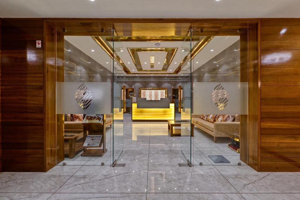 Fotografie z fotogalerie ubytování HOTEL FLOURISH INTERNATIONAL v destinaci Ahmadábád