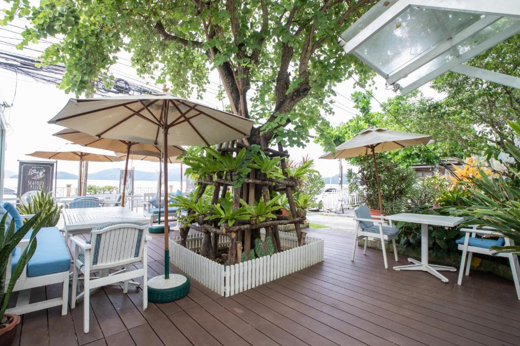 Zahrada ubytování Kantary Bay Hotel Phuket