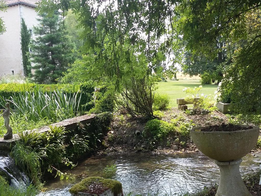 Montboyer – Photos 1