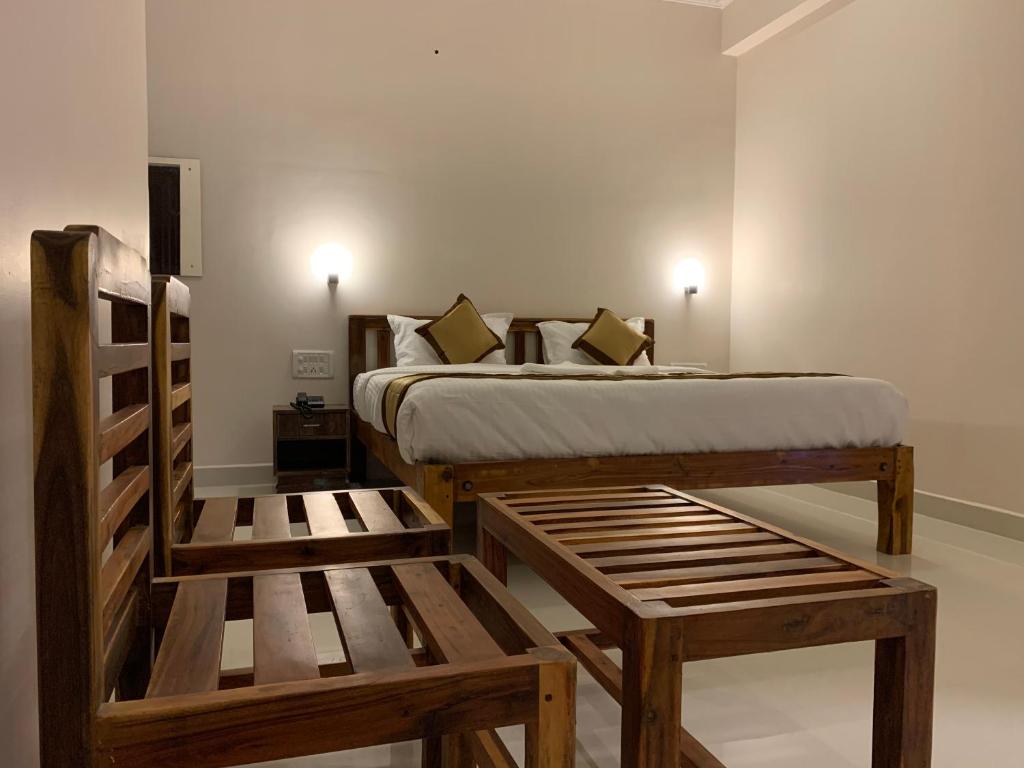 Hotel Rani and Rani Residency - Deluxe Double Room