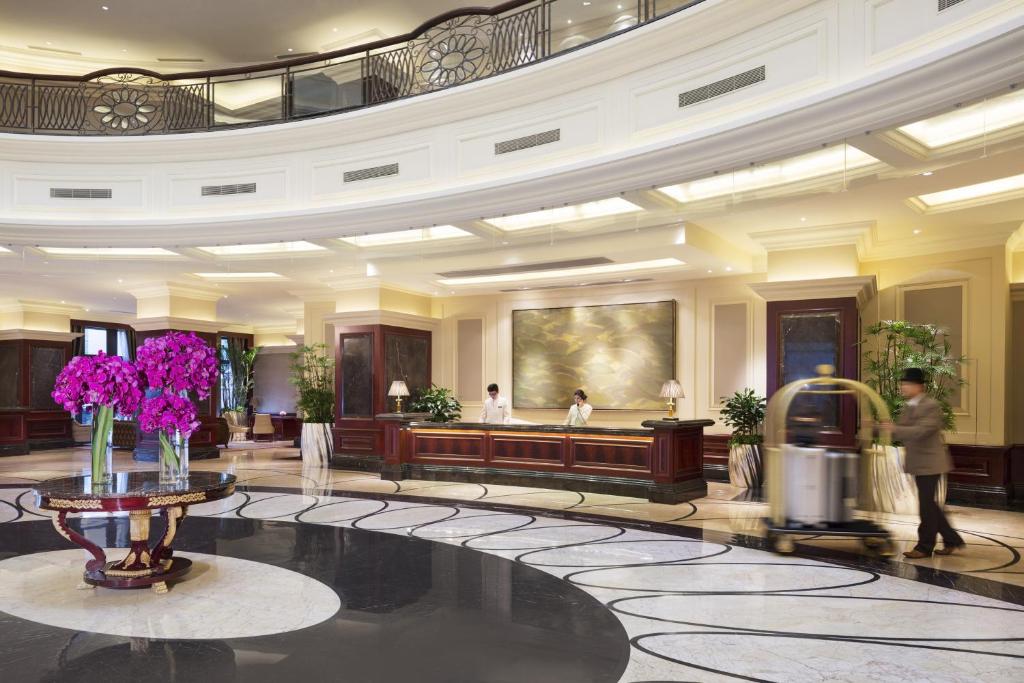 Vstupní hala nebo recepce v ubytování InterContinental Shanghai Ruijin by IHG - Downtown Historic Iconic Garden Hotel