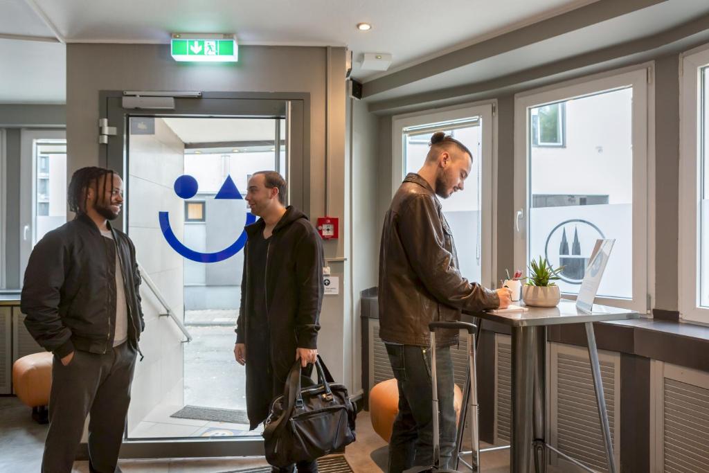 a&o Köln Hauptbahnhof - Resim 16