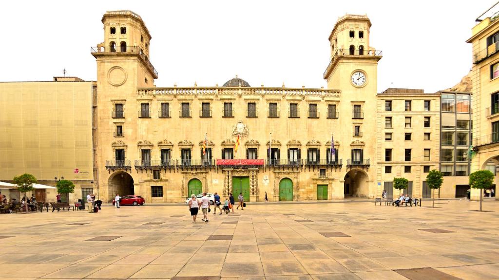 ABAL Apartments - Central Market, Alicante – Precios ...