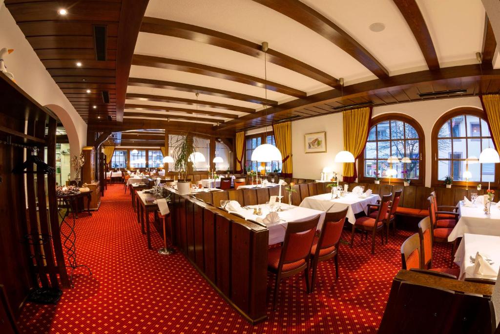 Restaurace v ubytování Hotel Fortuna