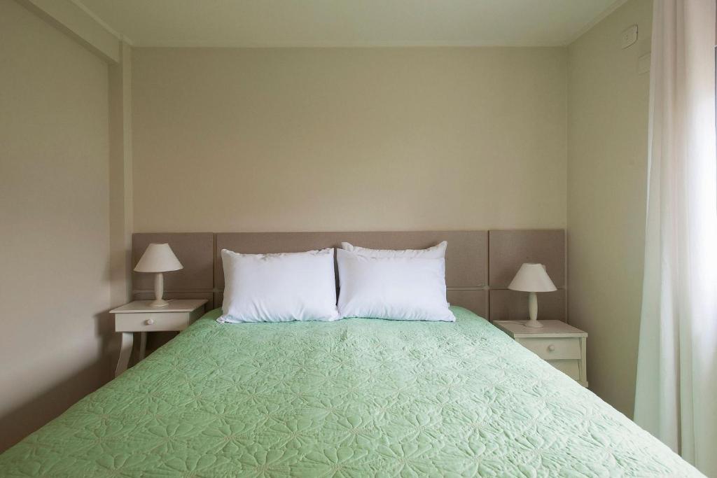 Dom Rolim 304 - 1 Dormitório junto à Igreja de São Pedro  Dom Rolim 304 - 1 Dormitório junto à Igreja de São Pedro