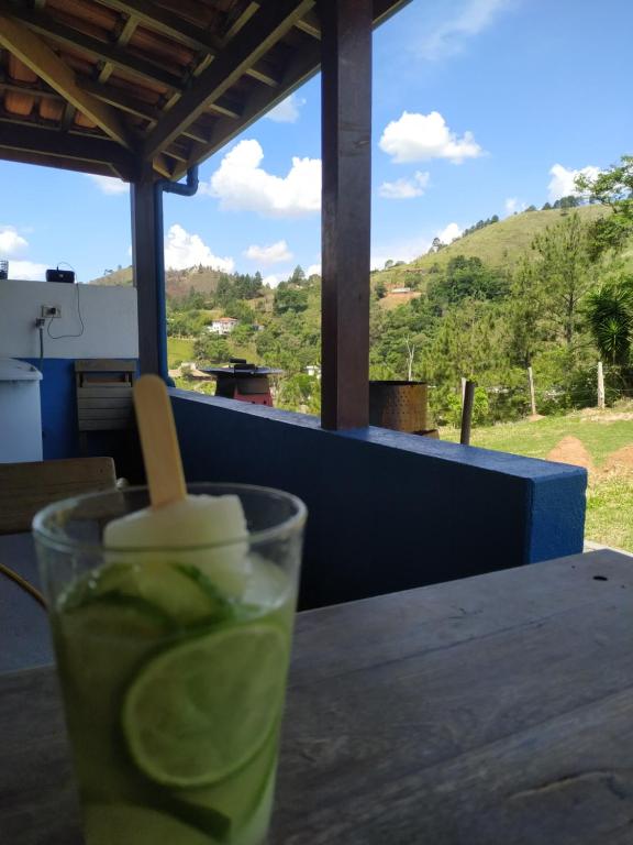  Casa de campo para até 9 pessoas no centro de águas de Lindóia chácara do lago