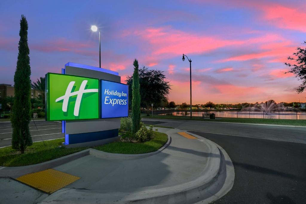Gallery image of Holiday Inn Express - Jacksonville South Bartram Prk, an IHG Hotel in Jacksonville