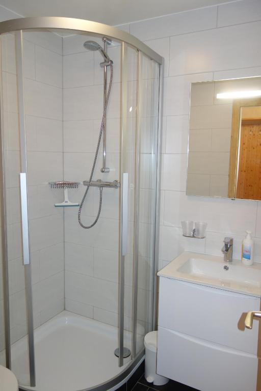 Gentianes COSY & MOUNTAIN apartments - Resim 13